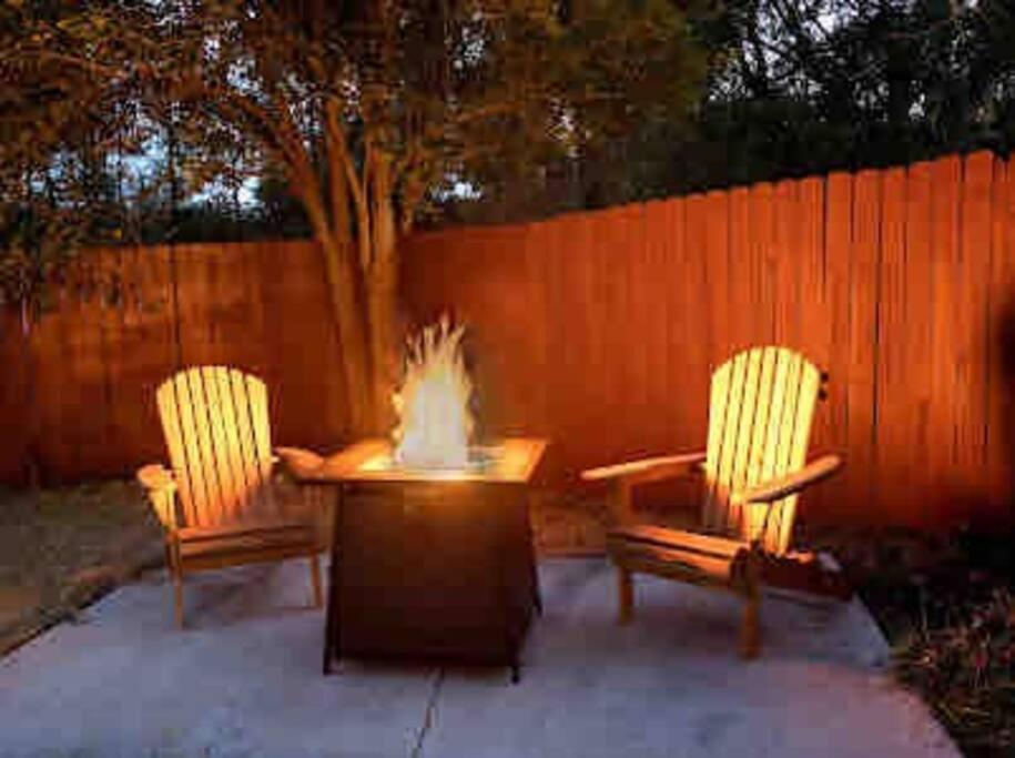 House In The Hills, Game Room, Fire Pit, Hot Tub Columbus Esterno foto